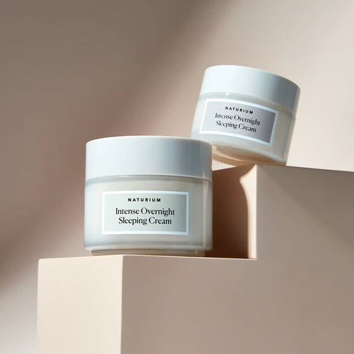 intense-overnight-sleeping-cream-jumbo-p0 11_18_2021_Naturium0552-crop.webp