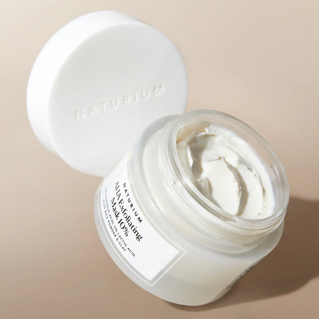 aha-exfoliating-mask-10-q0 AHAmask_0957-crop.webp