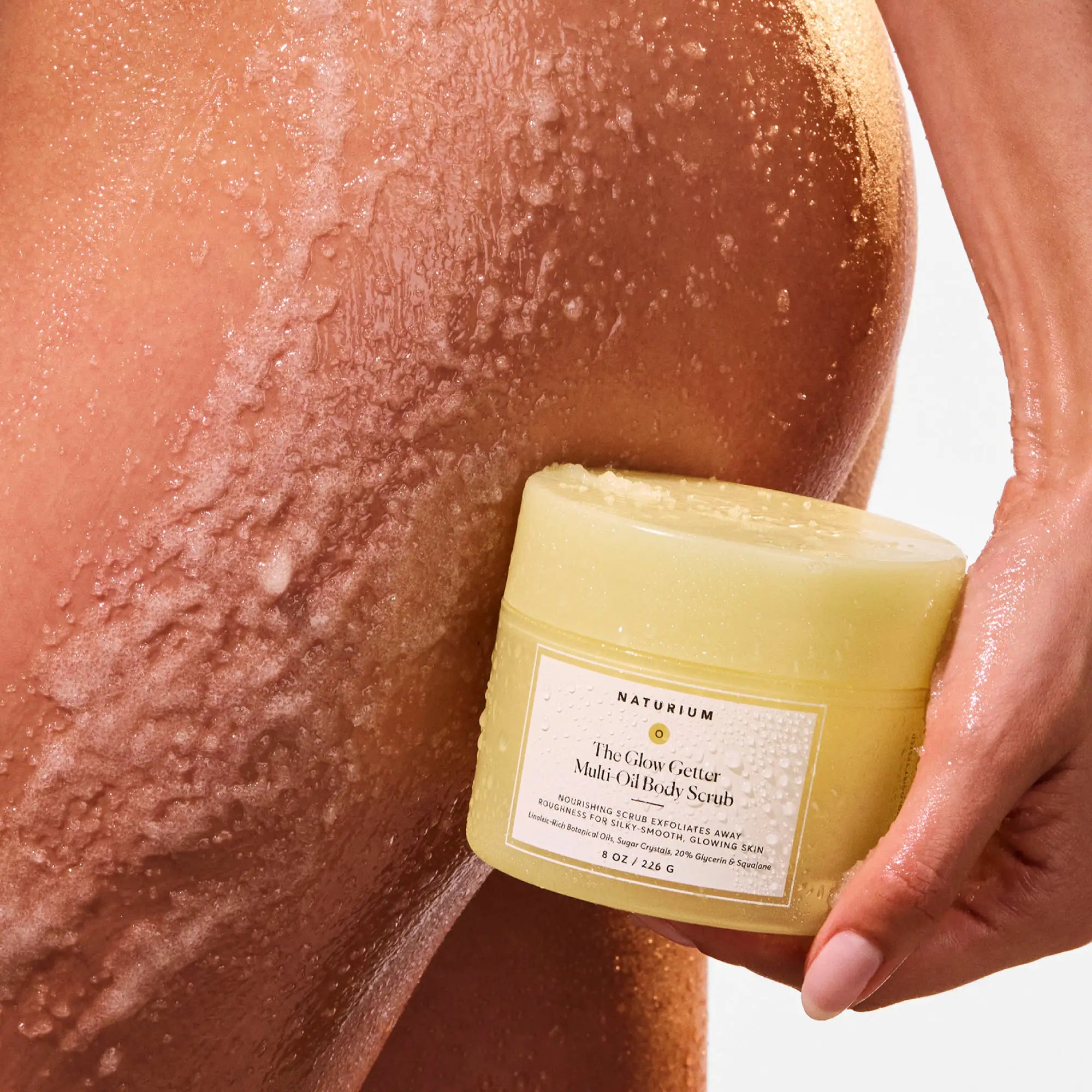 the-glow-getter-multi-oil-body-scrub-s8 NATR-40028-Alt-Image-The_Glow_Getter_Multi-Oil_Body_Scrub-07.webp